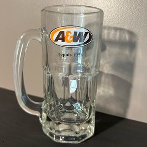 Vintage A&W Root beer Mug Since 1956. 18 ounce.